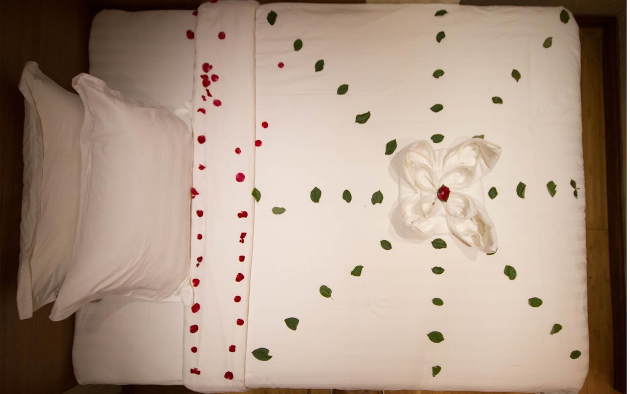 Sky Hotel Chinatown Rangoon Buitenkant foto