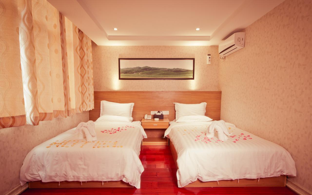 Sky Hotel Chinatown Rangoon Buitenkant foto